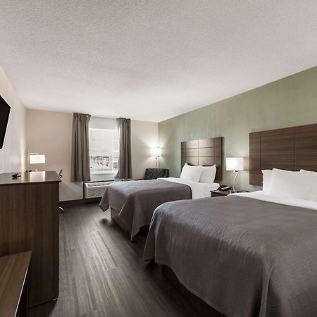 Quality Inn Airport Woodson Terrace Kültér fotó