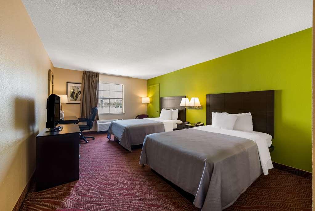 Quality Inn Airport Woodson Terrace Szoba fotó