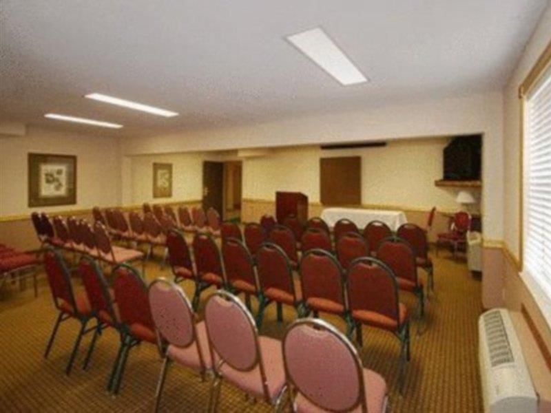 Quality Inn Airport Woodson Terrace Kültér fotó